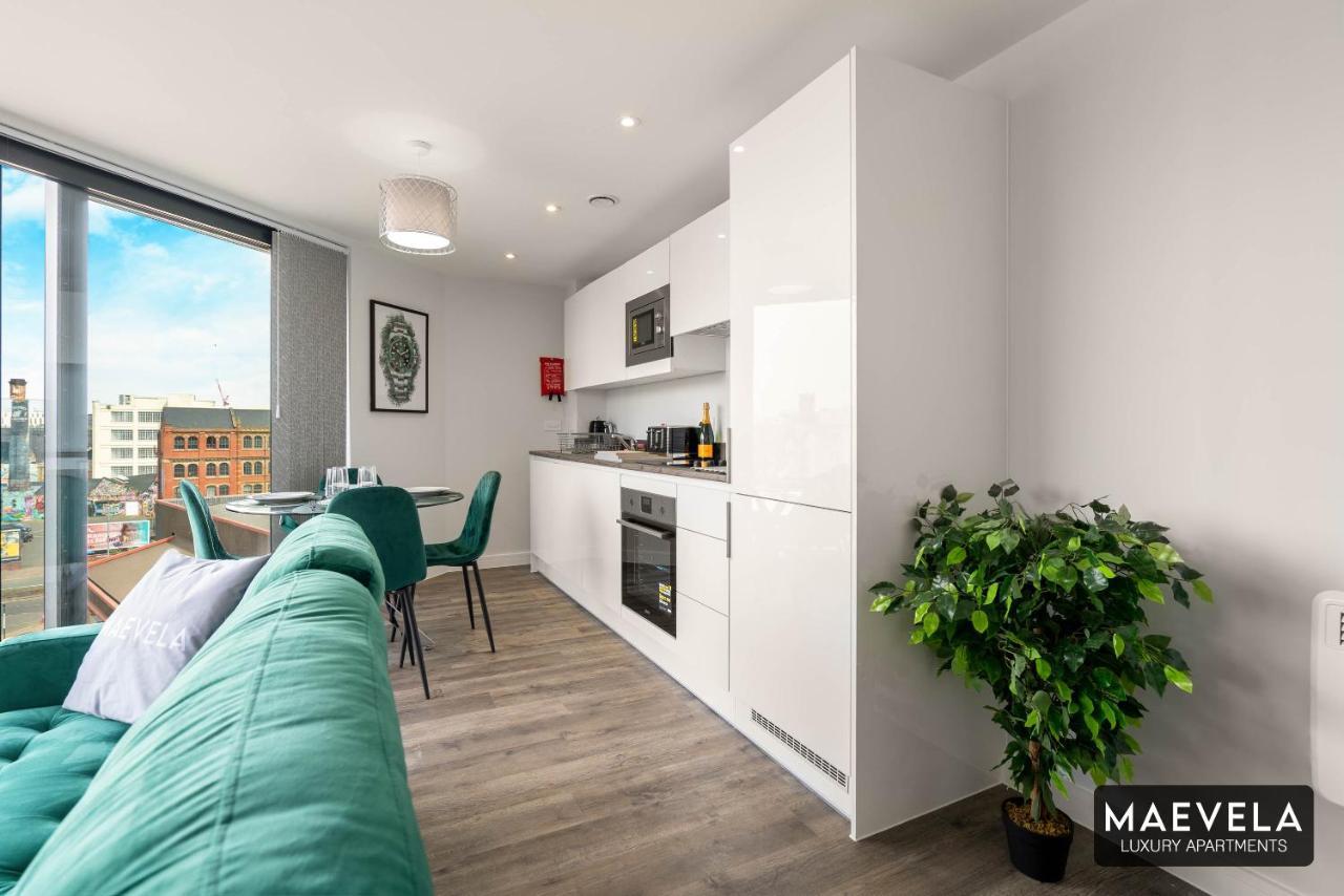 Maevela Apartments - Luxury Top Floor Penthouse - With Parking - 2 Bedroom New Build Apartment ✪ City Centre, Digbeth ✓ With Huge Patio Sliding Doors - City View - Rooftop Terrace - Ps4 & Smart Tv'S Birmingham Exterior photo